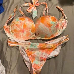 Victoria secret bombshell bikini 36 B medium